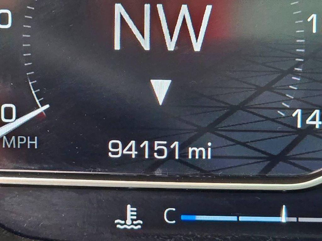 used 2022 GMC Yukon car, priced at $43,999