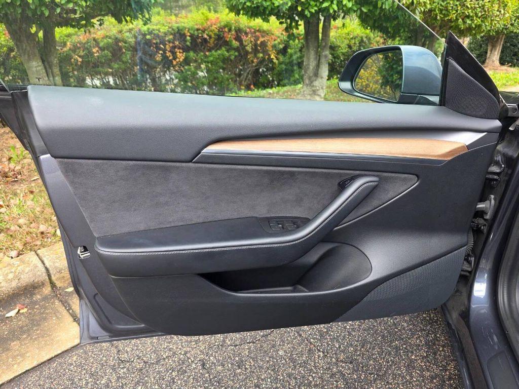 used 2021 Tesla Model 3 car, priced at $17,999
