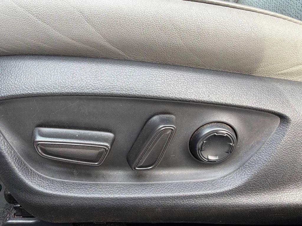 used 2019 Toyota Avalon Hybrid car, priced at $22,499