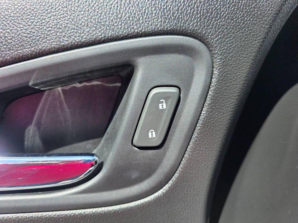 used 2021 Chevrolet Colorado car, priced at $22,499