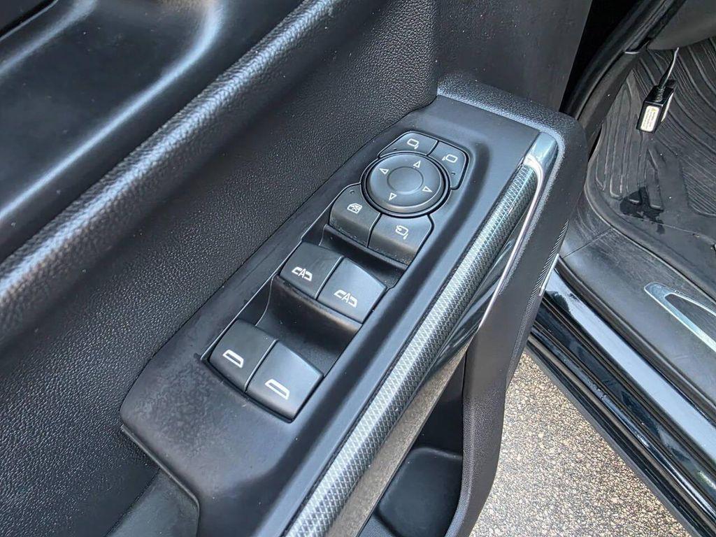 used 2019 GMC Sierra 1500 car, priced at $34,998