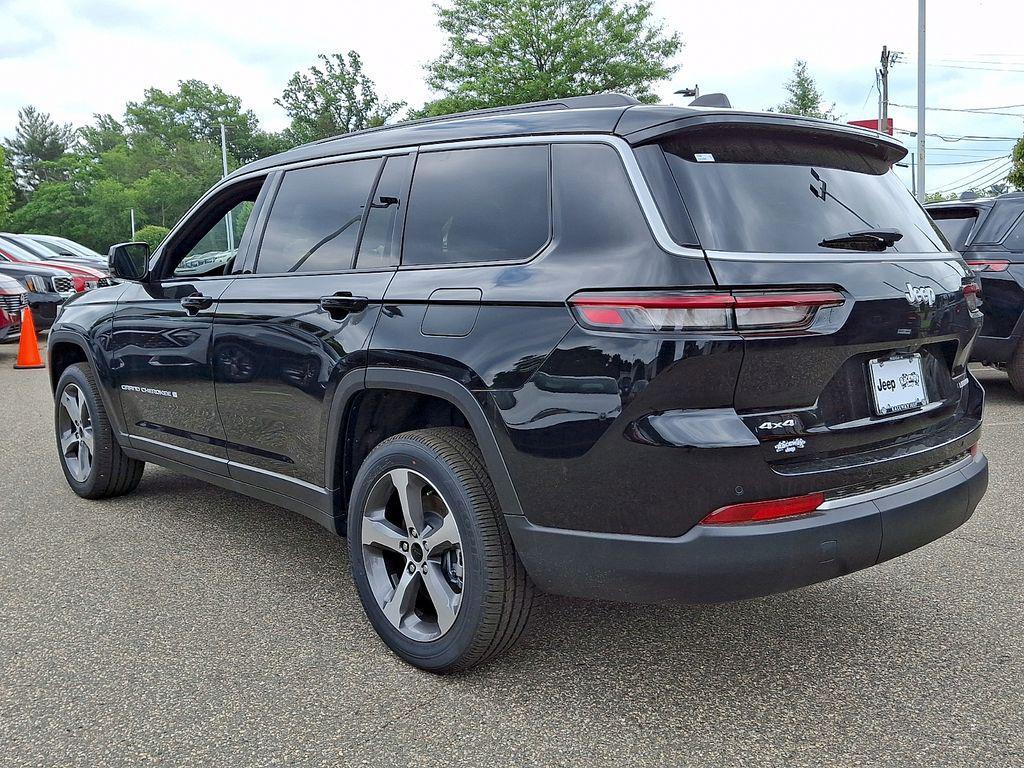 new 2026 Jeep Grand Cherokee L car, priced at $52,000