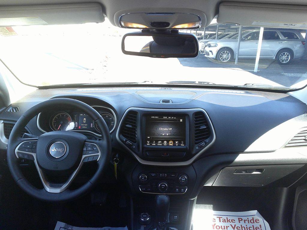 used 2017 Jeep Cherokee car, priced at $16,995
