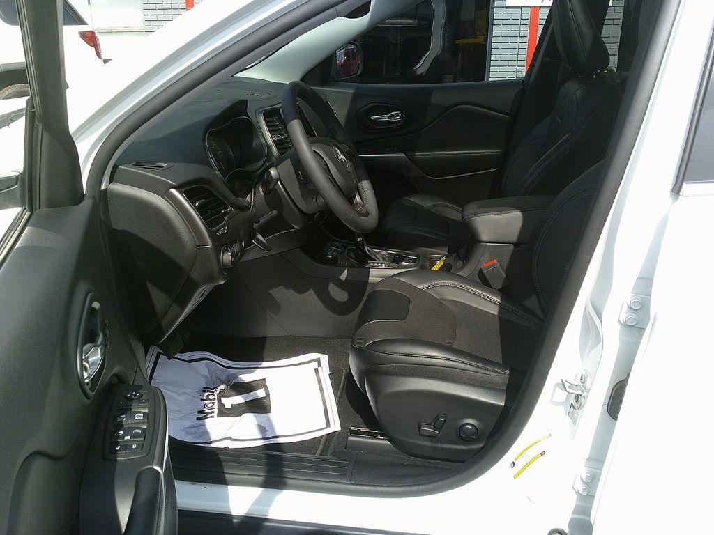 used 2022 Jeep Cherokee car, priced at $26,500