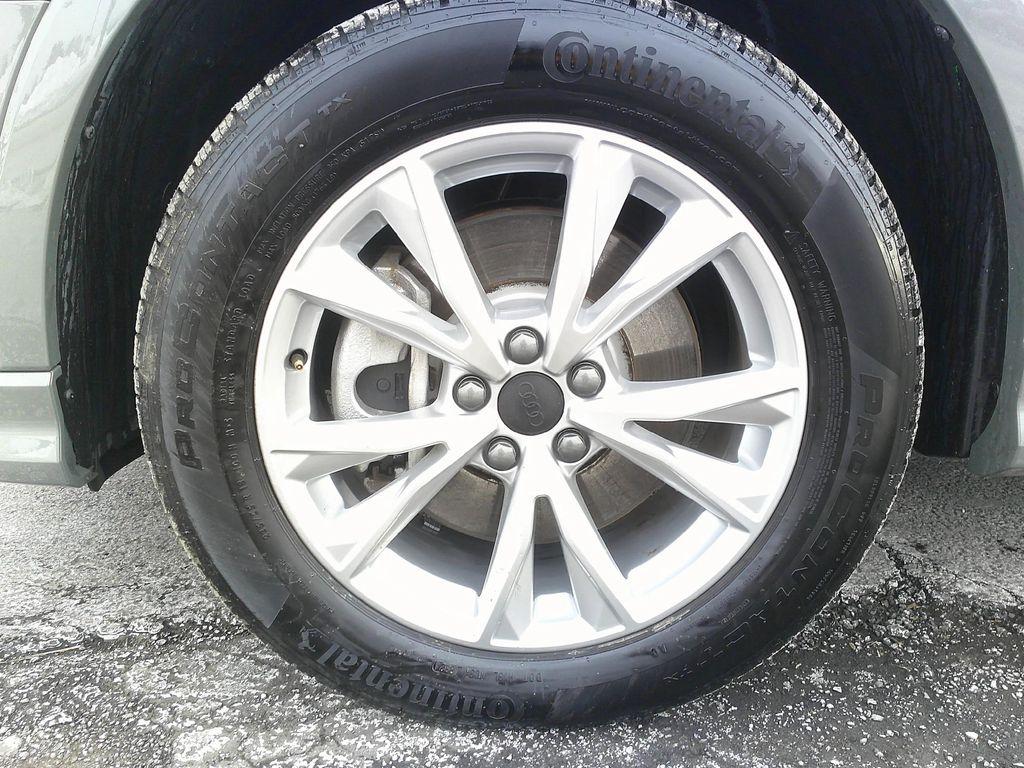 used 2025 Audi Q3 car, priced at $29,800