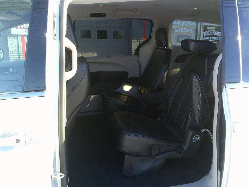 used 2024 Chrysler Pacifica car, priced at $28,500