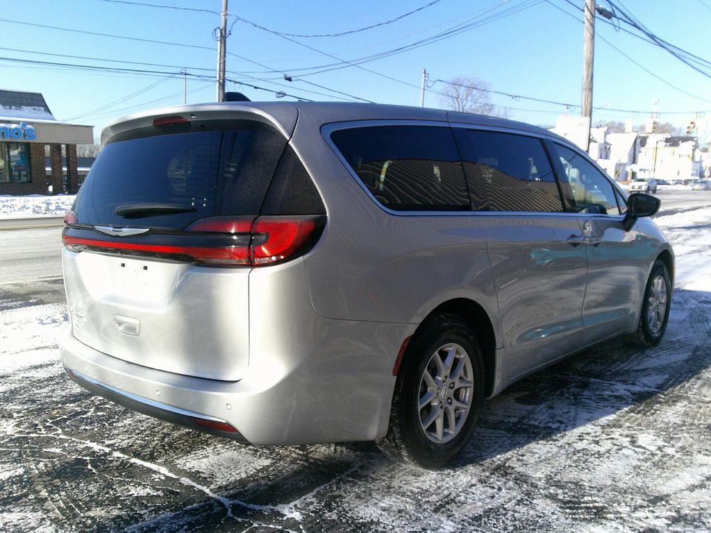 used 2024 Chrysler Pacifica car, priced at $28,500