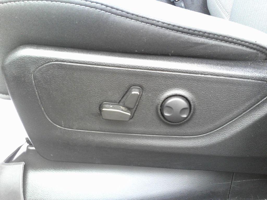 used 2022 Ram 1500 car, priced at $33,995