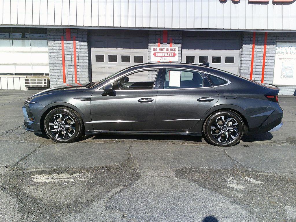 used 2025 Hyundai Sonata car, priced at $24,900