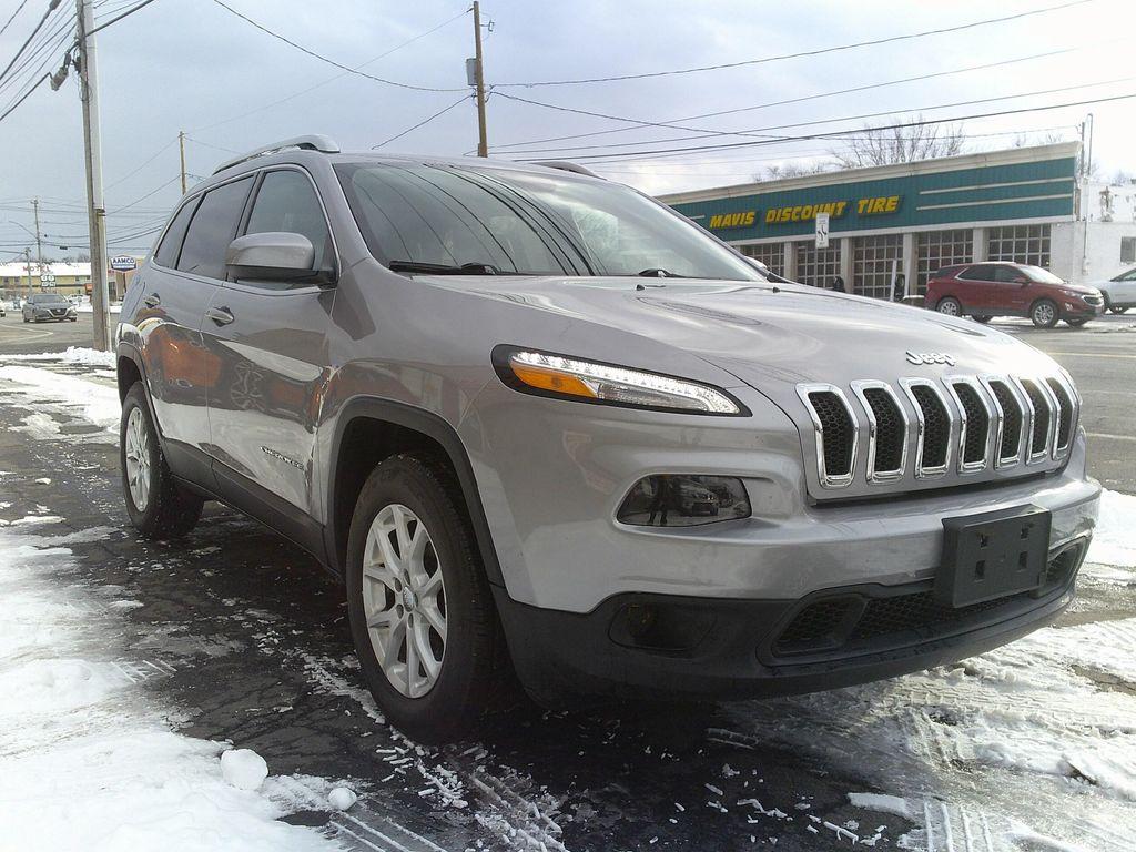 used 2018 Jeep Cherokee car, priced at $15,995