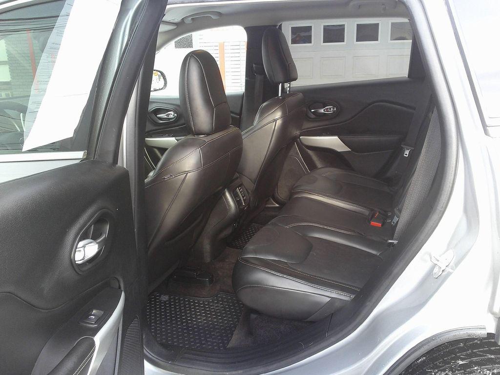 used 2018 Jeep Cherokee car, priced at $15,995