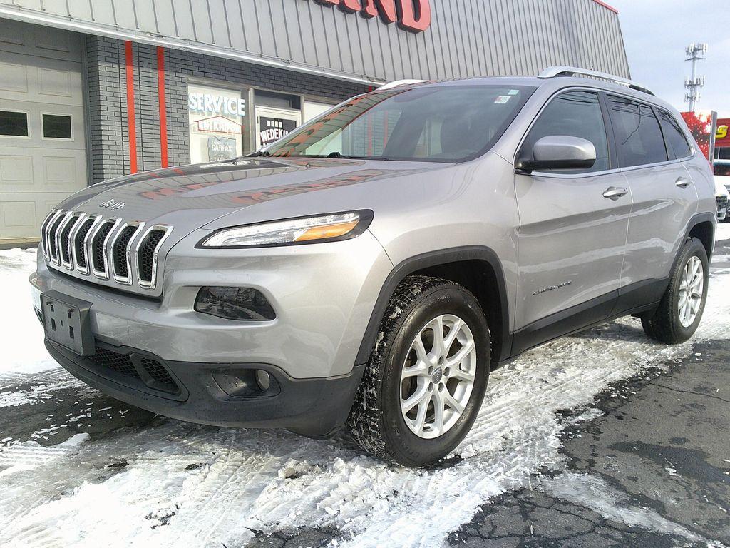 used 2018 Jeep Cherokee car, priced at $15,995