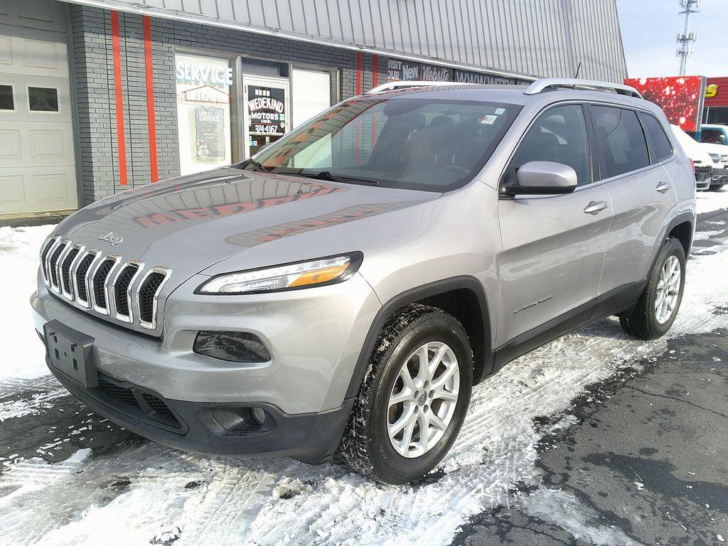 used 2018 Jeep Cherokee car, priced at $15,995