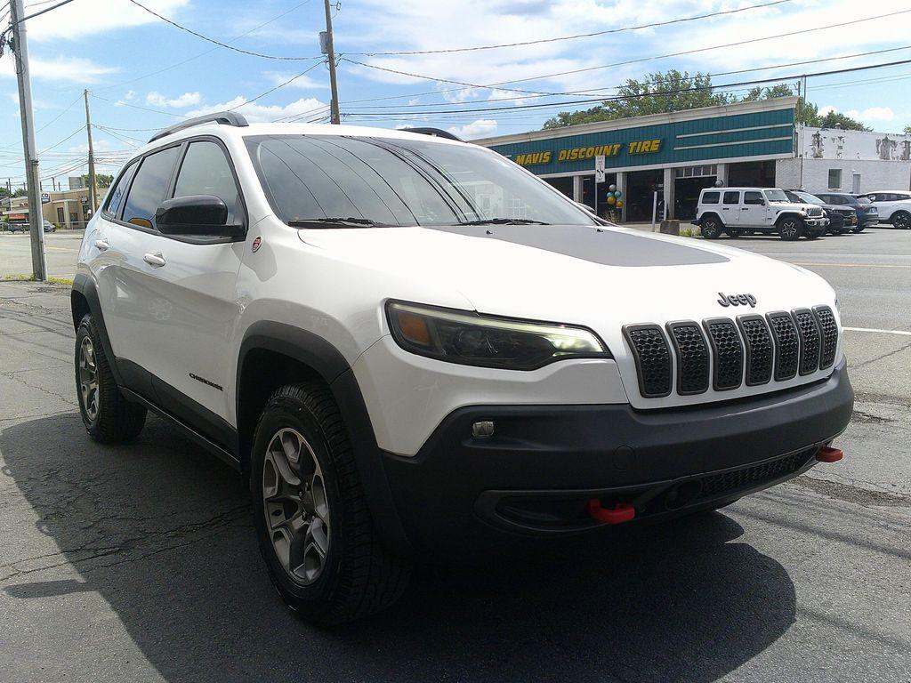 used 2022 Jeep Cherokee car, priced at $25,900
