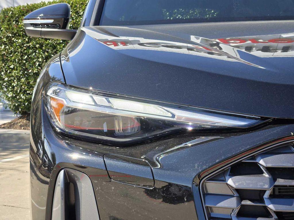 new 2025 Audi Q5 car, priced at $56,650