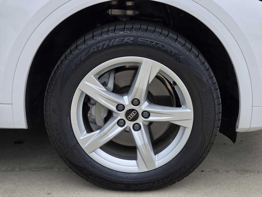 used 2024 Audi Q5 car, priced at $29,991