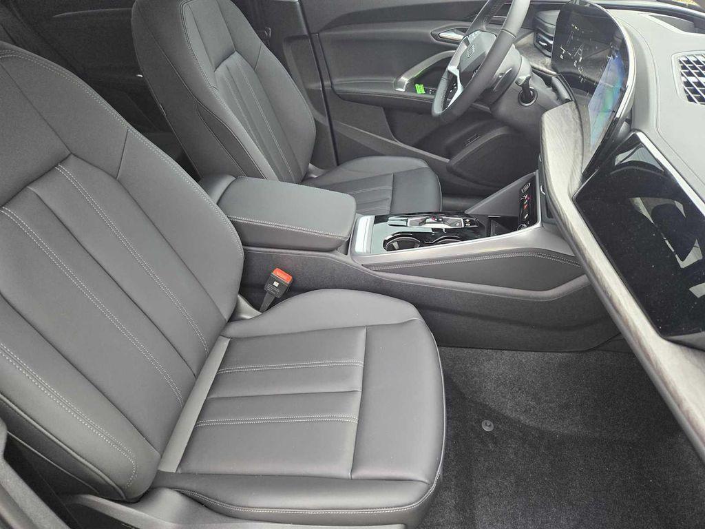 new 2025 Audi Q5 car, priced at $58,900