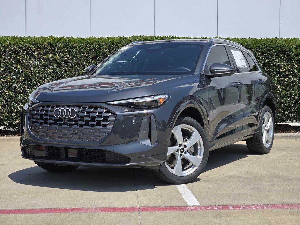 new 2025 Audi Q5 car, priced at $59,940