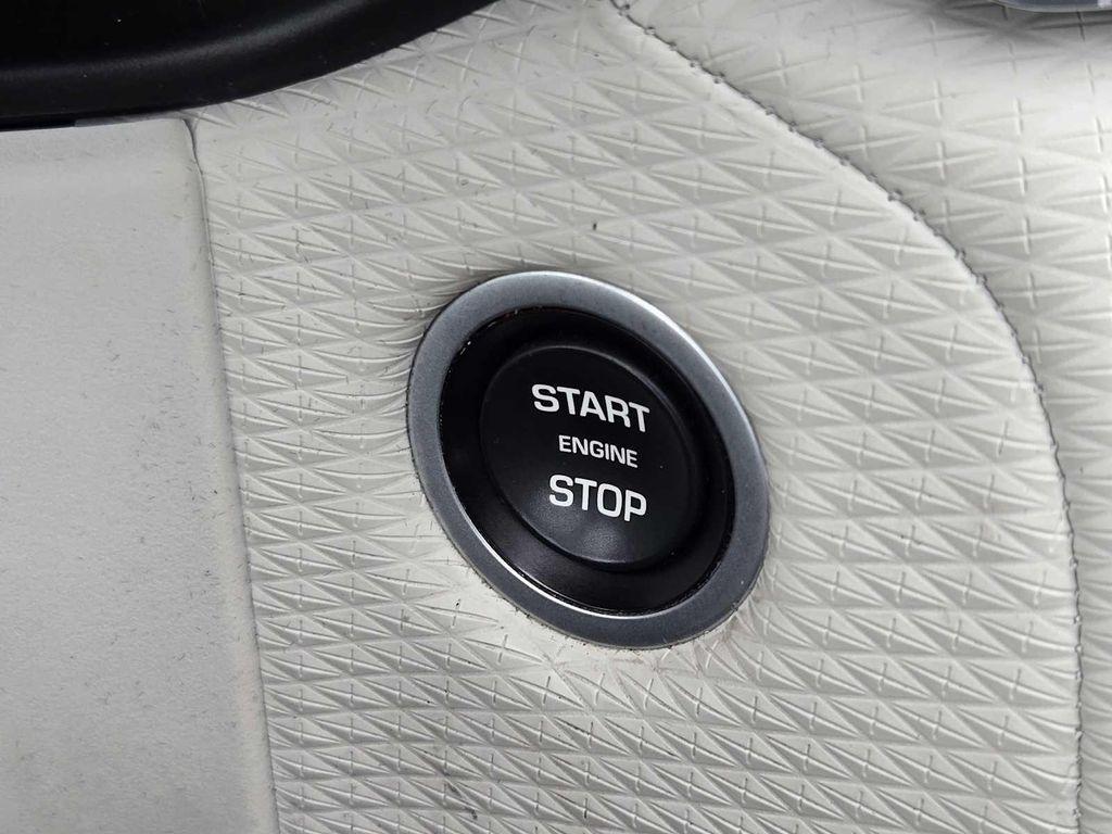 used 2022 Land Rover Range Rover Velar car, priced at $37,991