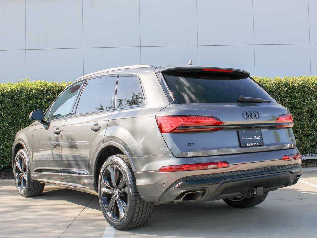 used 2025 Audi Q7 car, priced at $62,992