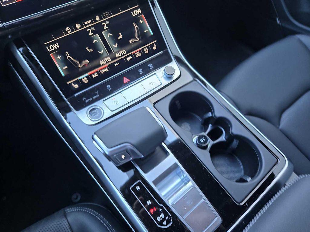 new 2026 Audi Q7 car, priced at $79,005