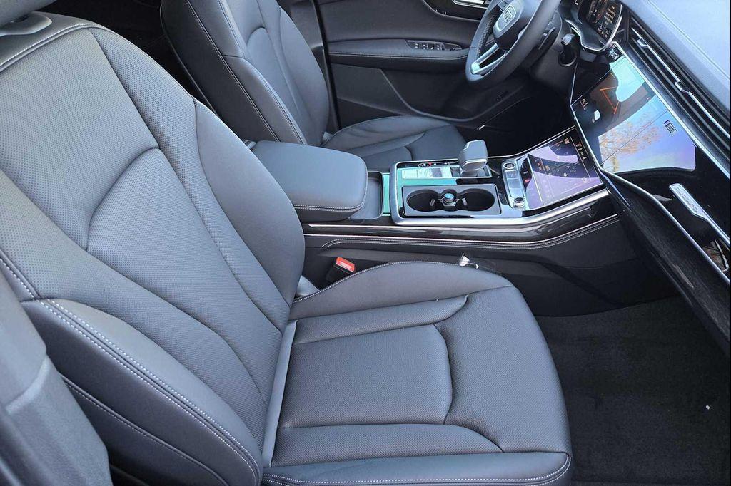 new 2026 Audi Q7 car, priced at $78,410