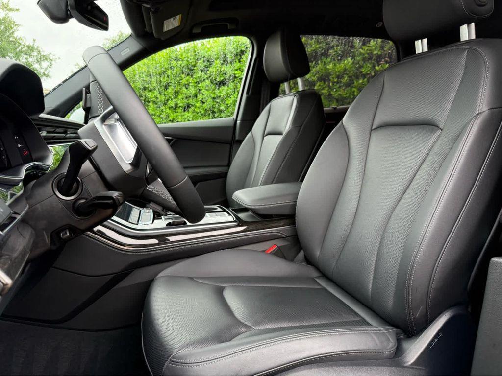used 2025 Audi Q7 car, priced at $62,991