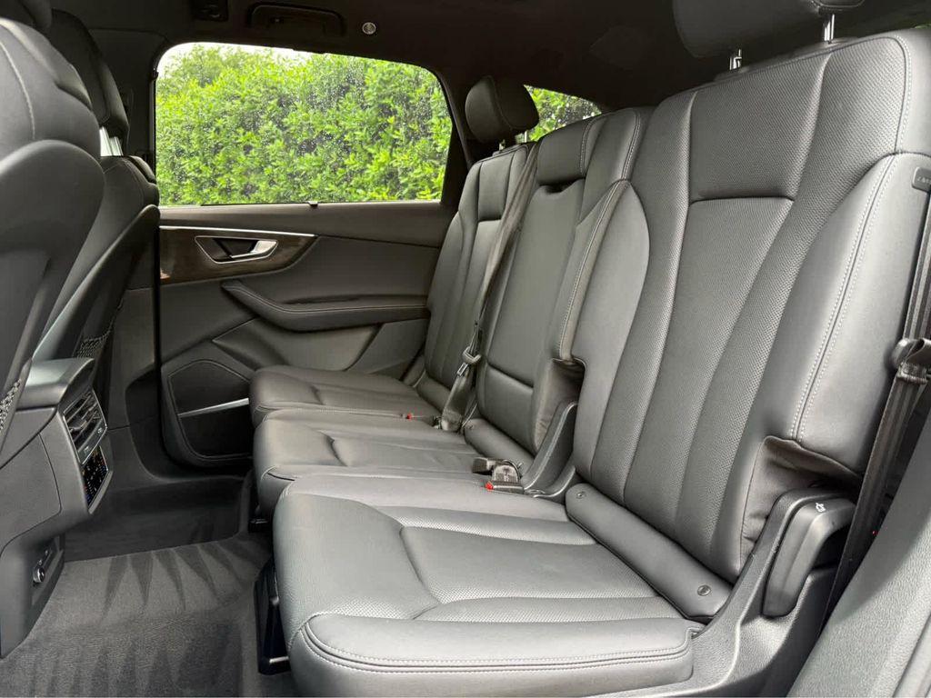 used 2025 Audi Q7 car, priced at $62,991