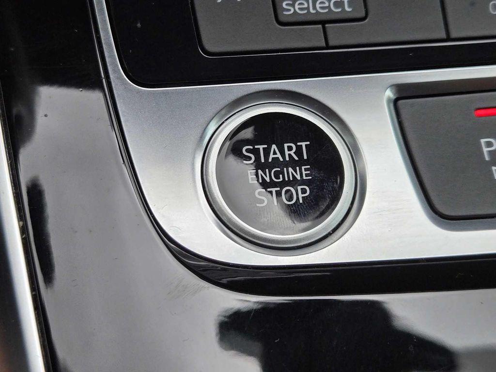 used 2023 Audi Q7 car, priced at $39,992