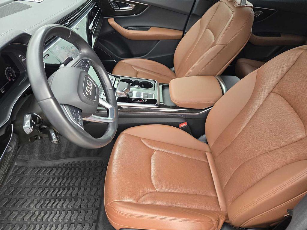 used 2023 Audi Q7 car, priced at $39,992