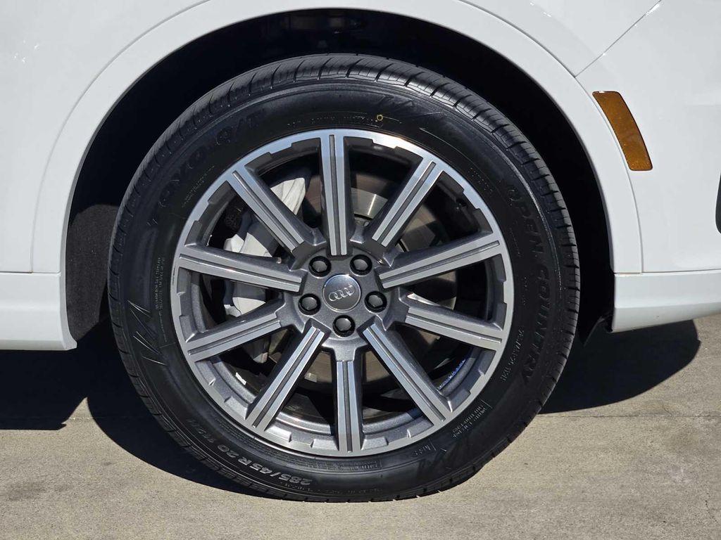 used 2019 Audi Q7 car, priced at $24,991