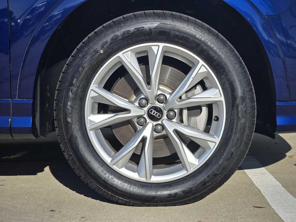 used 2022 Audi Q3 car, priced at $29,991