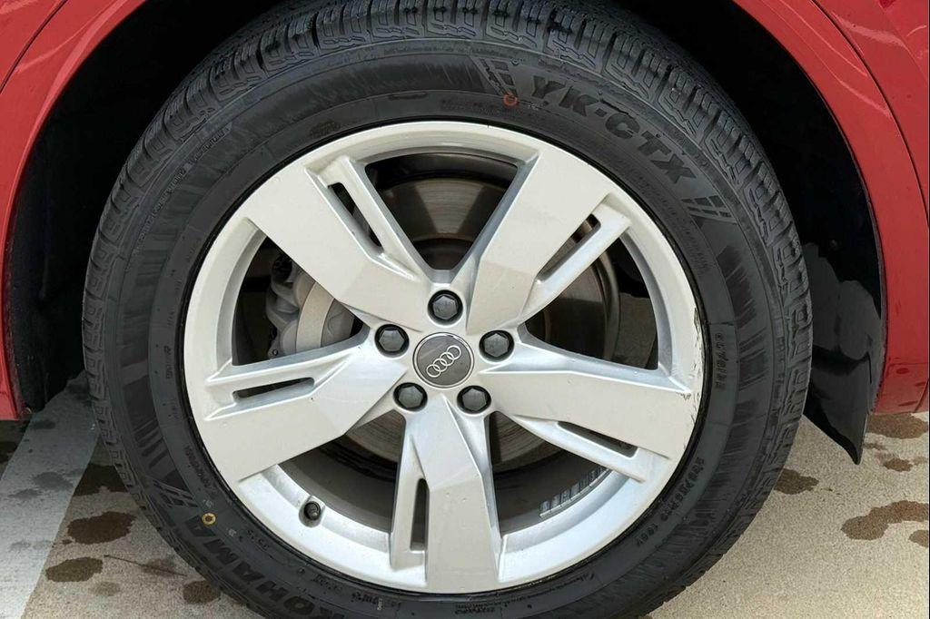 used 2019 Audi Q5 car, priced at $24,712