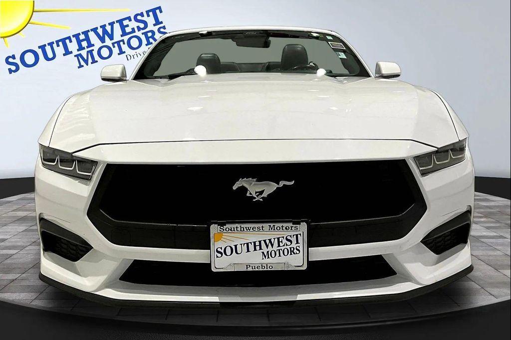 used 2025 Ford Mustang car, priced at $35,985