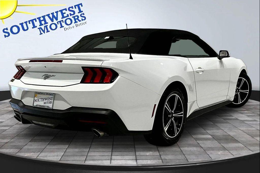 used 2025 Ford Mustang car, priced at $35,985