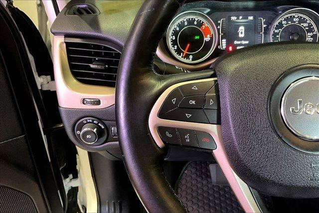 used 2017 Jeep Cherokee car, priced at $17,495