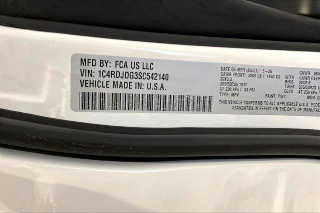 used 2025 Dodge Durango car, priced at $35,985