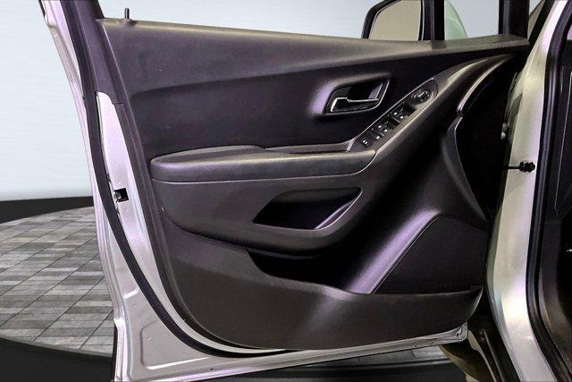 used 2022 Chevrolet Trax car, priced at $18,985