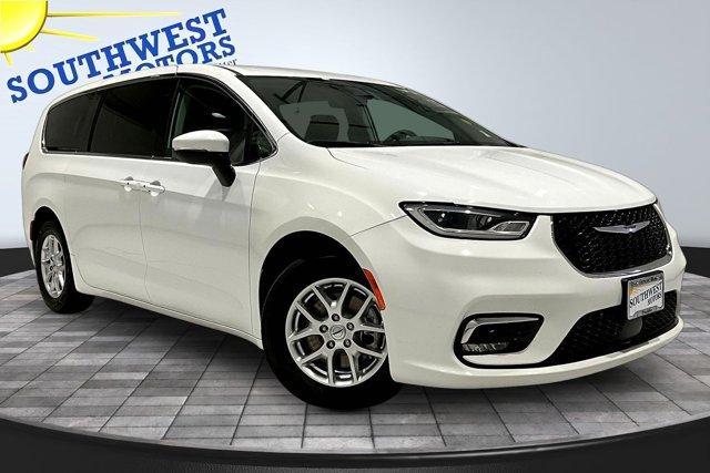 used 2023 Chrysler Pacifica car, priced at $24,980