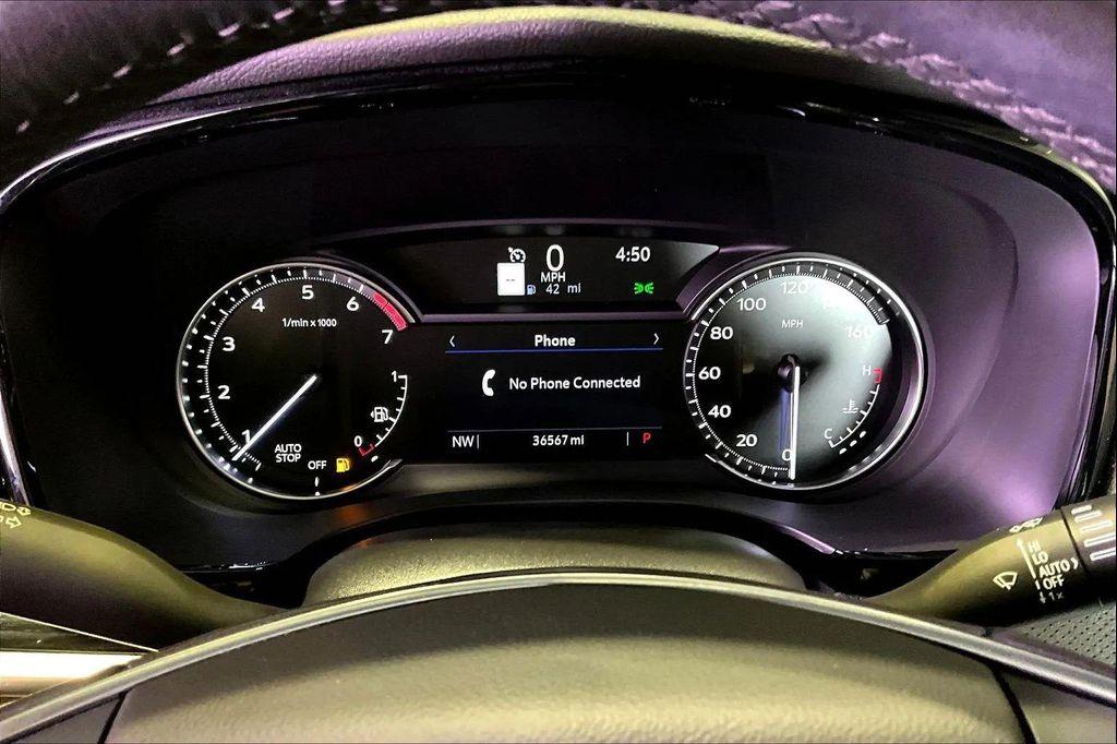 used 2023 Cadillac XT5 car, priced at $30,985