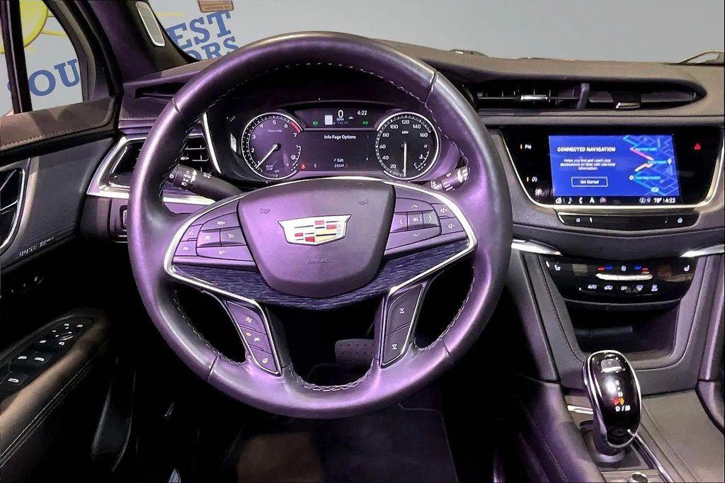 used 2024 Cadillac XT5 car, priced at $35,985