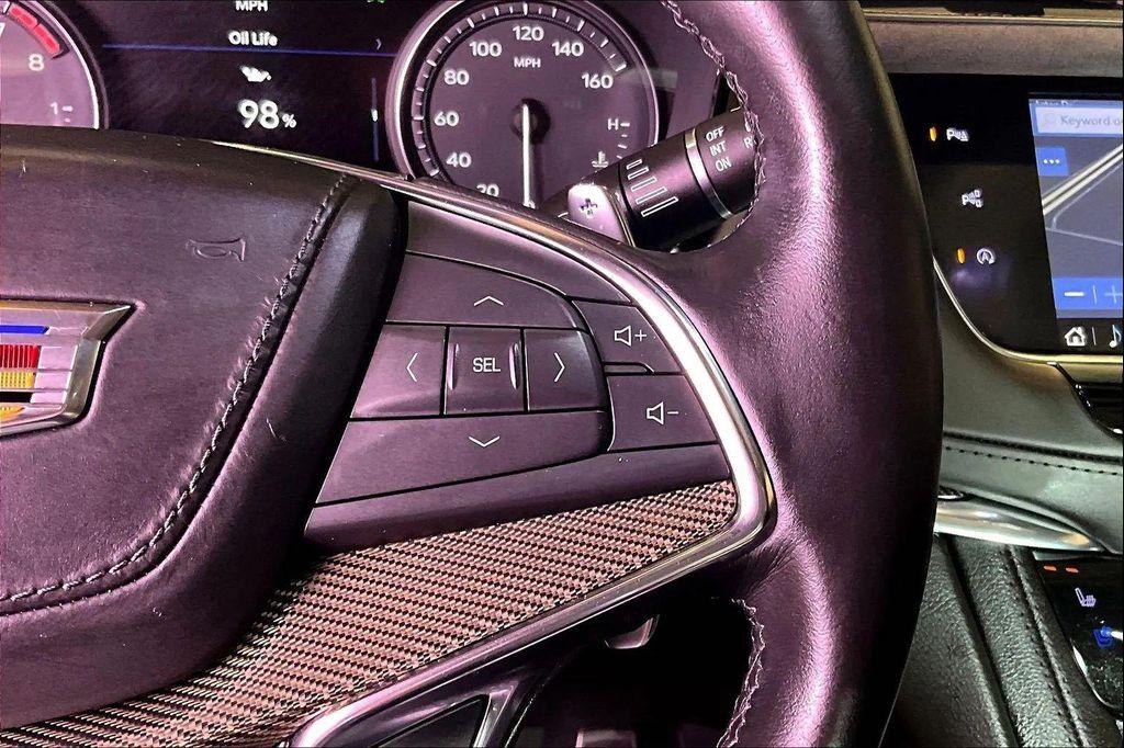 used 2020 Cadillac XT5 car, priced at $28,980