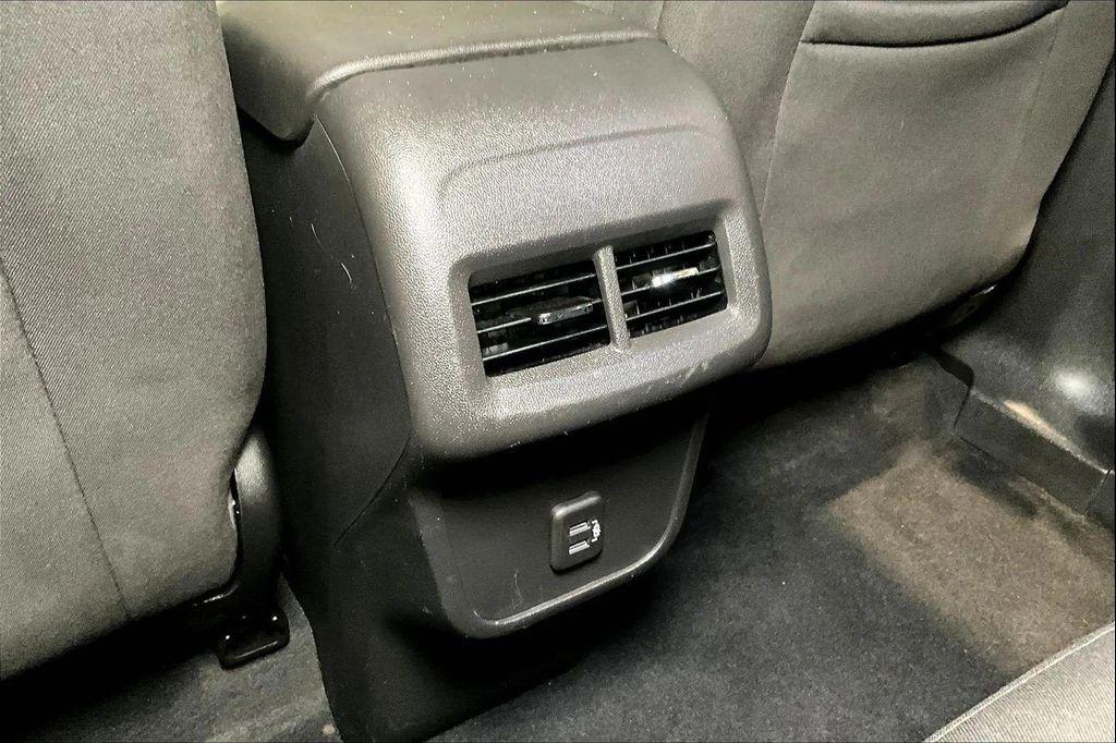 used 2020 Chevrolet Equinox car, priced at $21,584