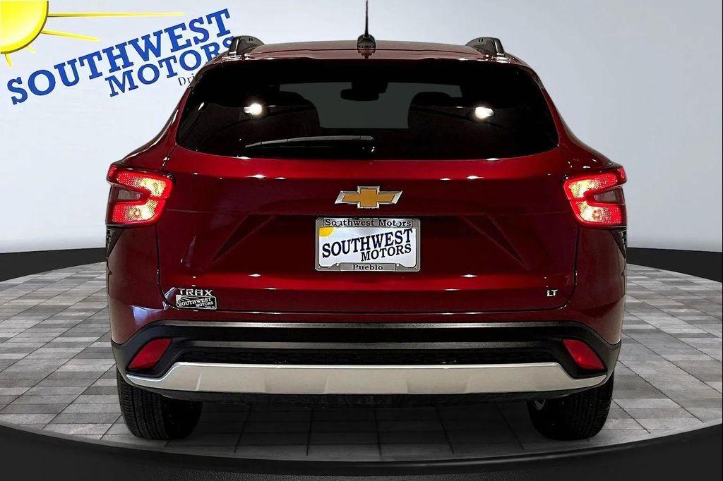 used 2025 Chevrolet Trax car, priced at $22,985