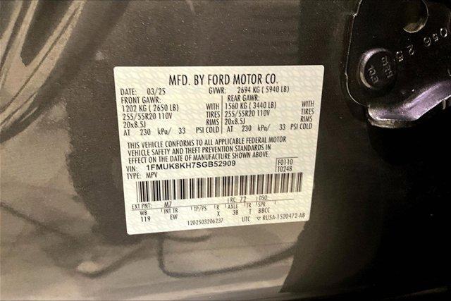 used 2025 Ford Explorer car, priced at $40,985