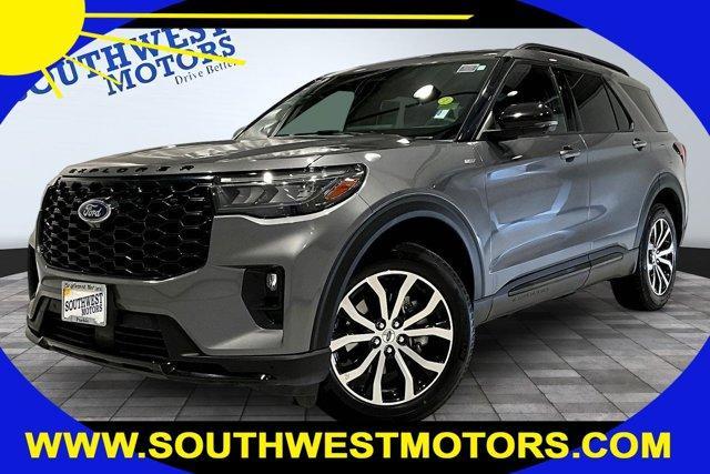 used 2025 Ford Explorer car, priced at $40,985