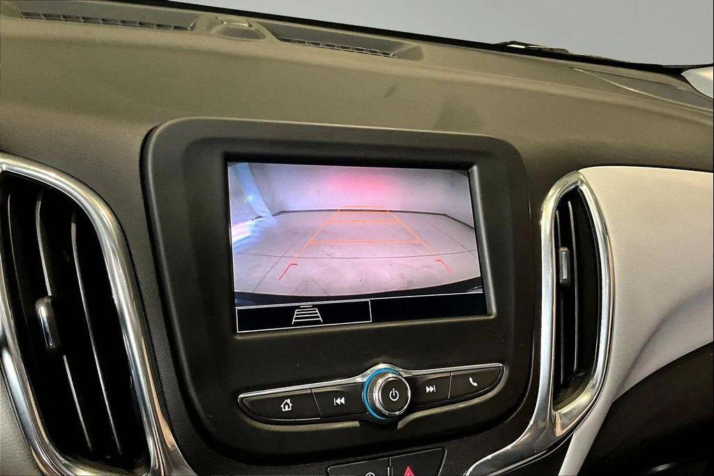 used 2023 Chevrolet Equinox car, priced at $22,584