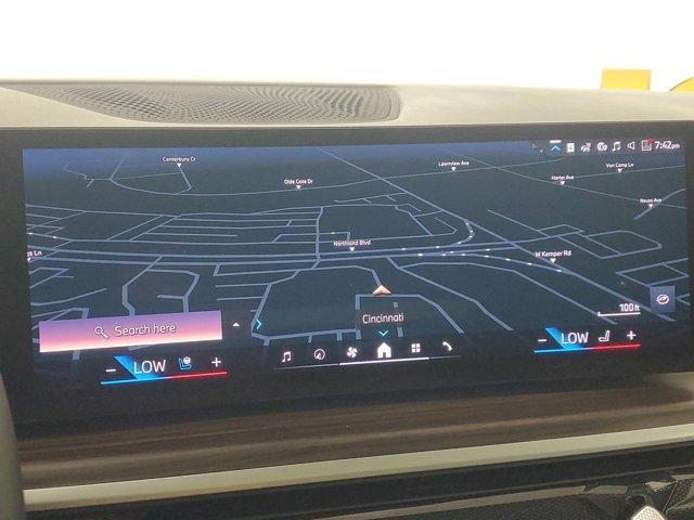 new 2026 BMW X7 car, priced at $92,685