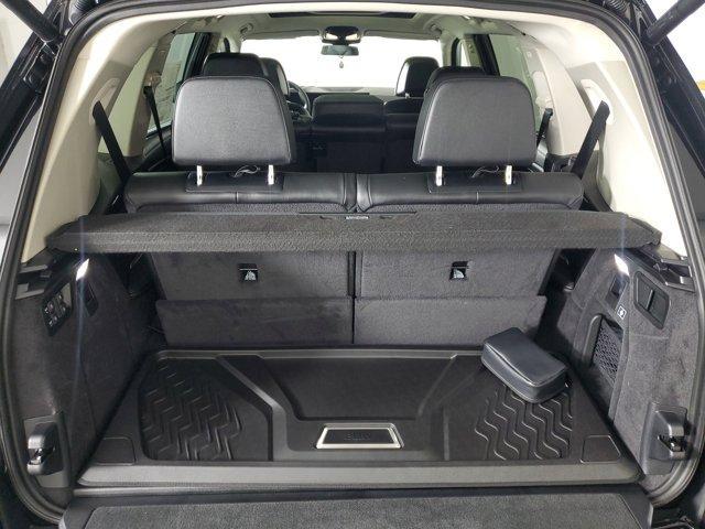 new 2026 BMW X7 car, priced at $92,685