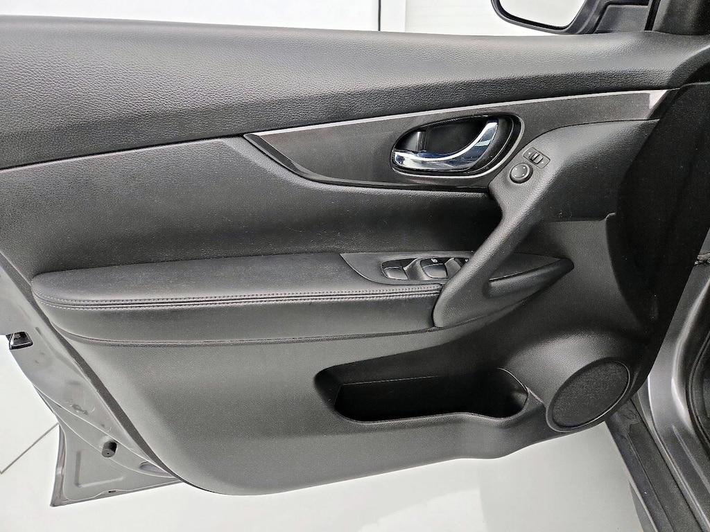 used 2017 Nissan Rogue car, priced at $12,599